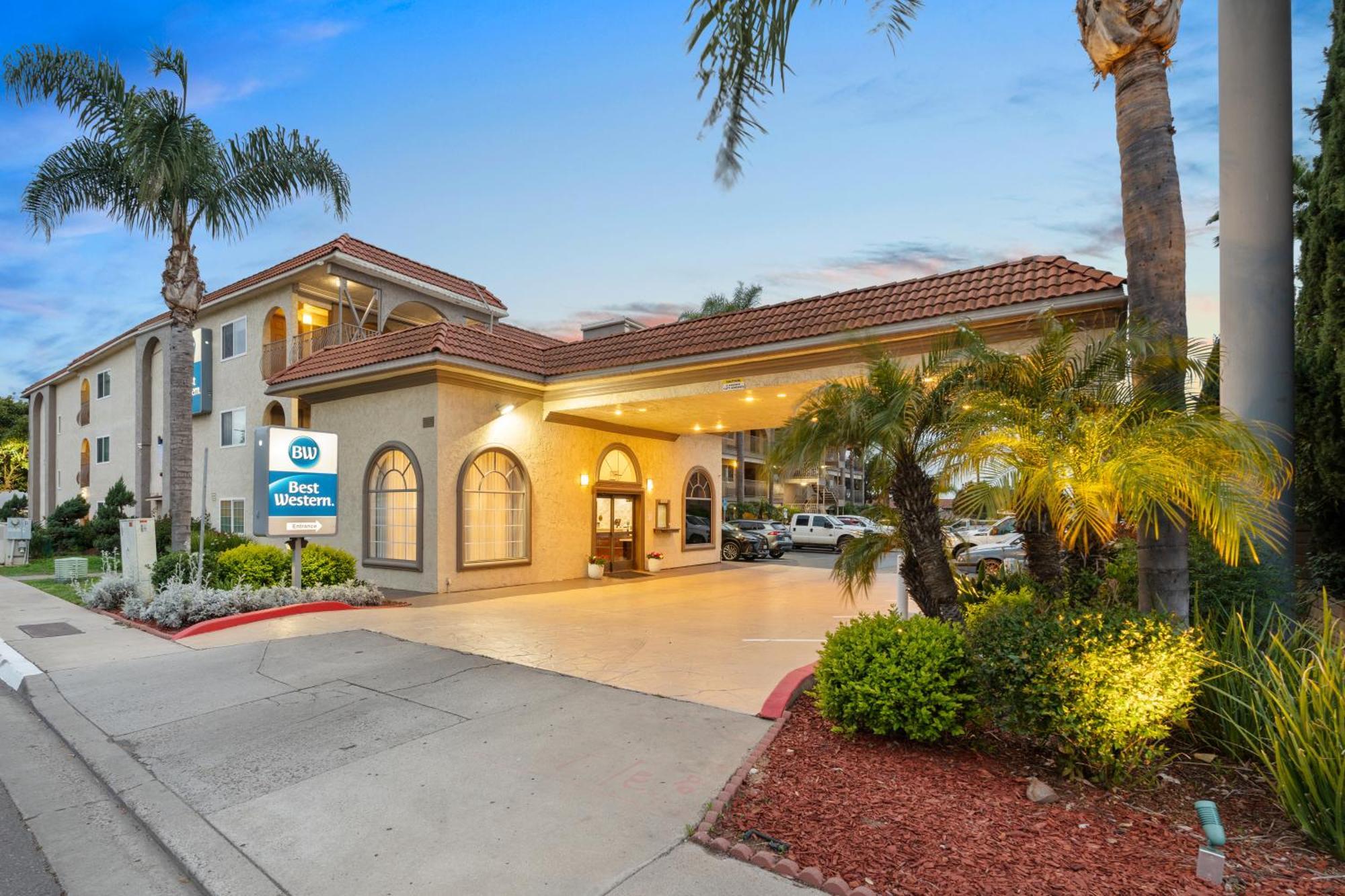 Best Western San Diego/Miramar Hotel Екстериор снимка
